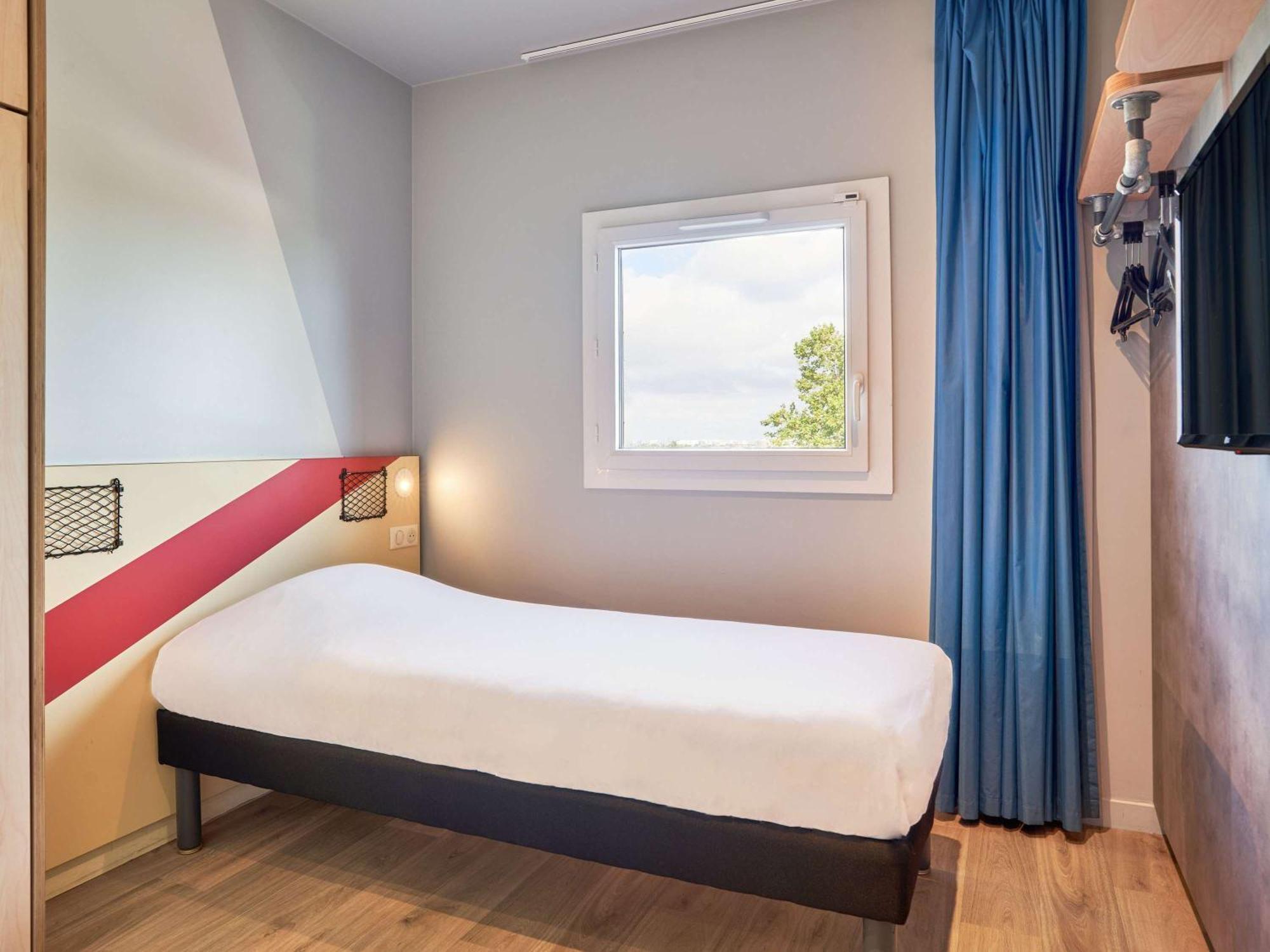 Ibis Budget Вільмомбль Екстер'єр фото