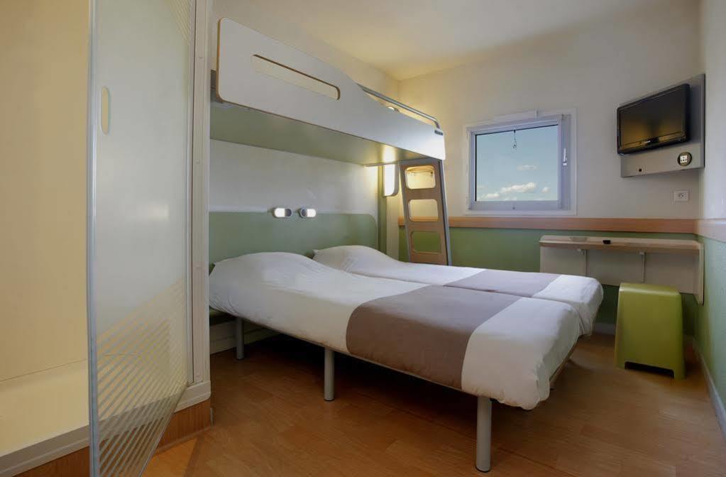 Ibis Budget Вільмомбль Екстер'єр фото